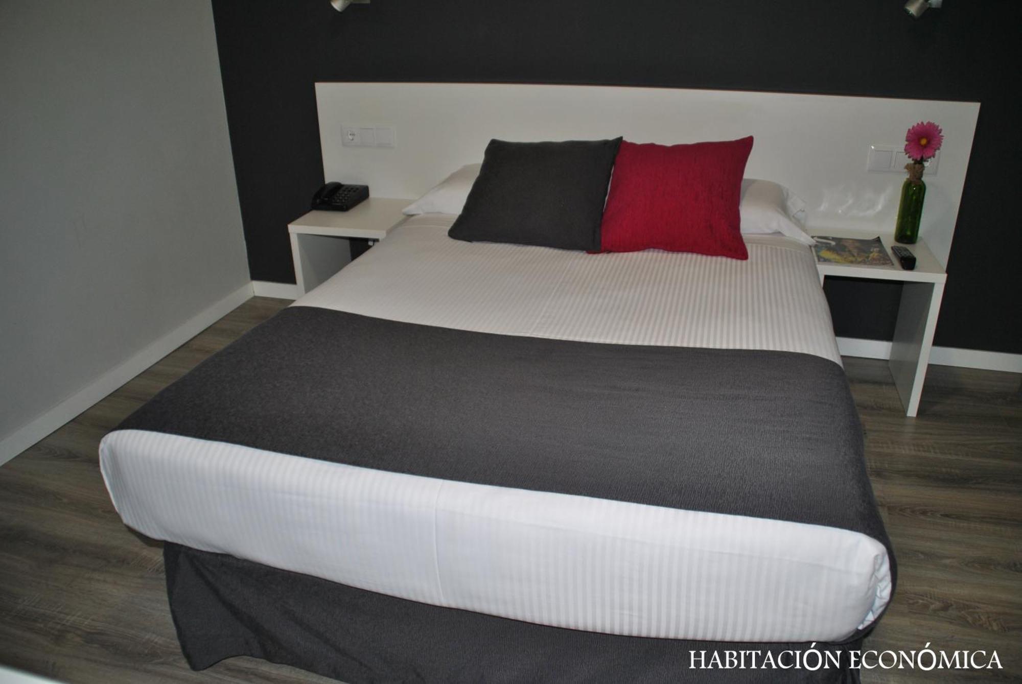 Hotel Junquera วิโก ภายนอก รูปภาพ