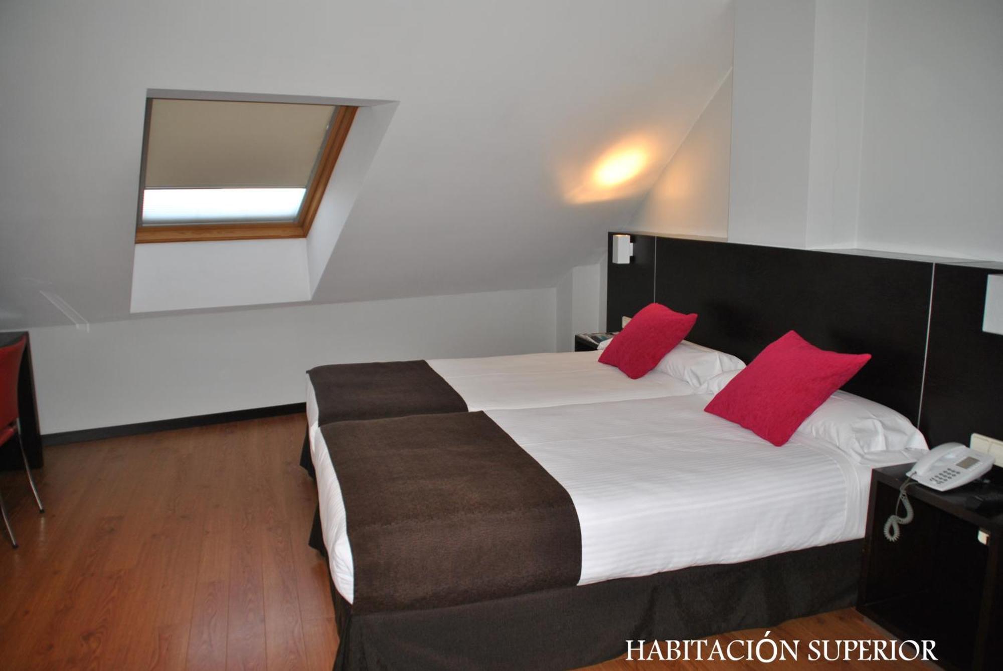 Hotel Junquera วิโก ภายนอก รูปภาพ
